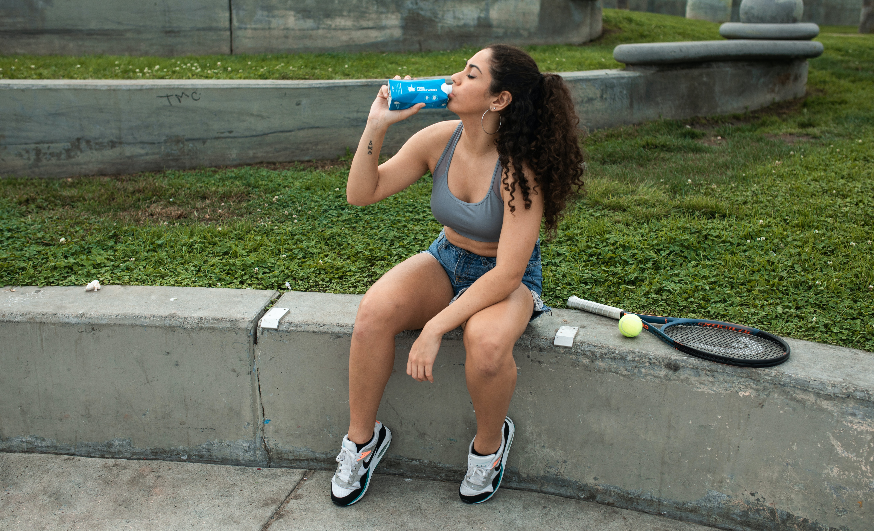 What are the Healthiest Sports Drinks? According to a Nutritionist.